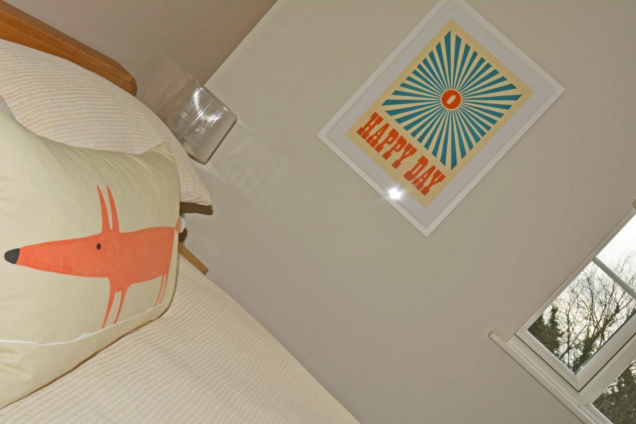 Bed and Breakfast Walton Crescent Уинфорд Экстерьер фото